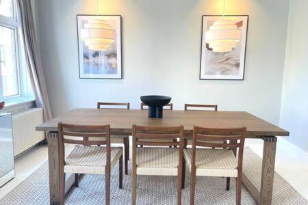 2 Bedroom In Trendy Area Copenhague